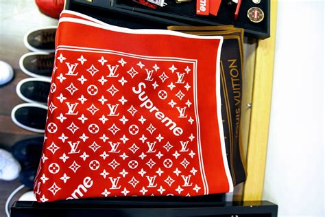 louis vuitton supreme full collection|louis vuitton supreme foulard.